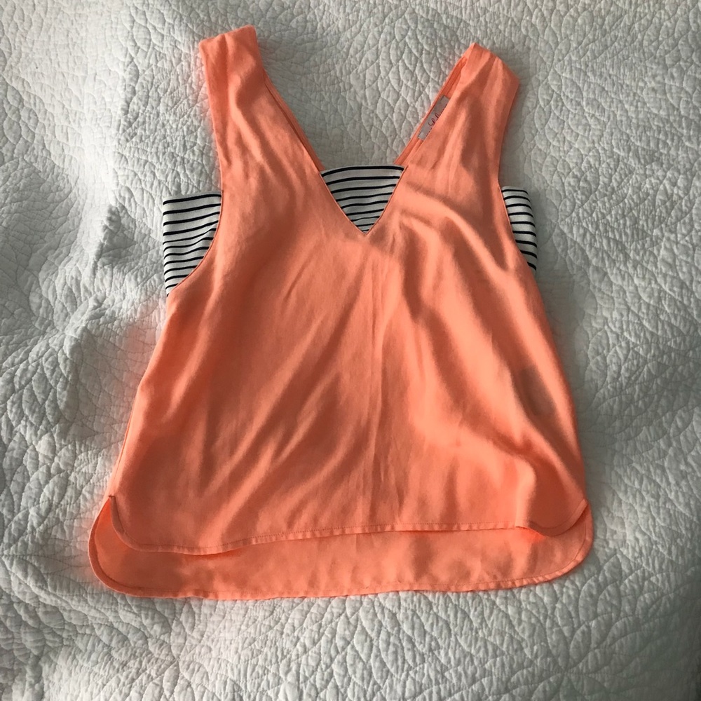 Entourage Tank - Picture 1 of 1